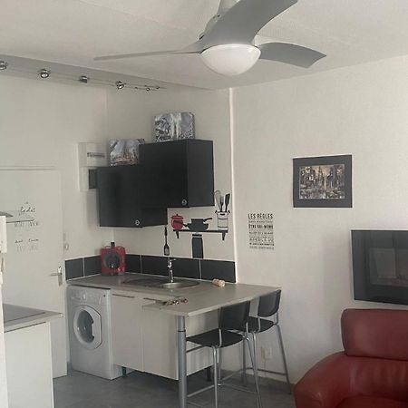 Le Suffren, Ventile ,Wifi, A 100 M De La Plage Toulon Bagian luar foto