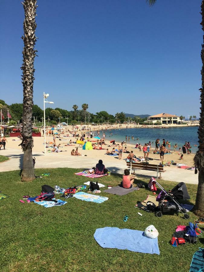 Le Suffren, Ventile ,Wifi, A 100 M De La Plage Toulon Bagian luar foto
